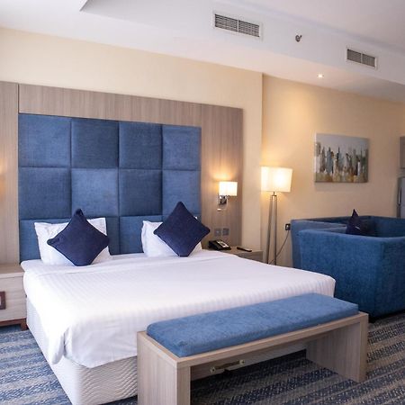 The Castle Premium Hotel Doha Exterior photo